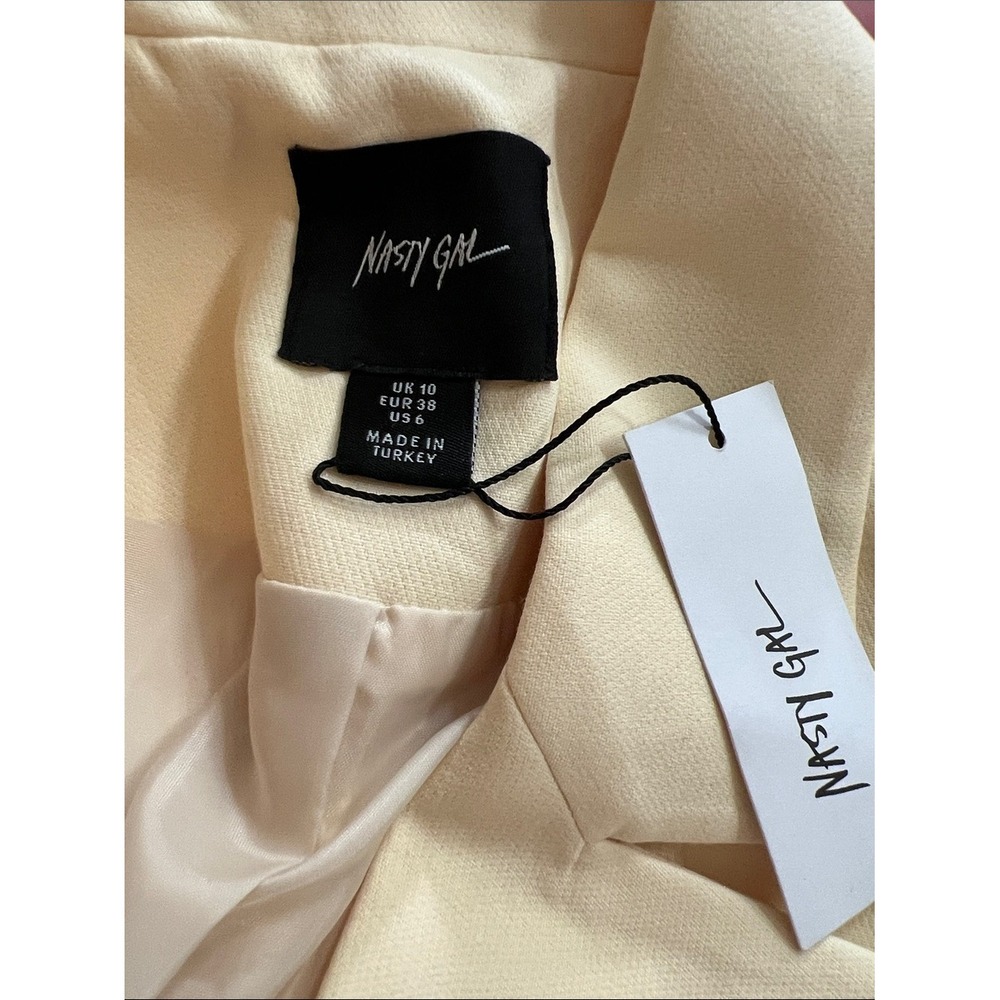 Nasty Gal Blazer Romper Women 6 Yellow NWT - Picture 8 of 9